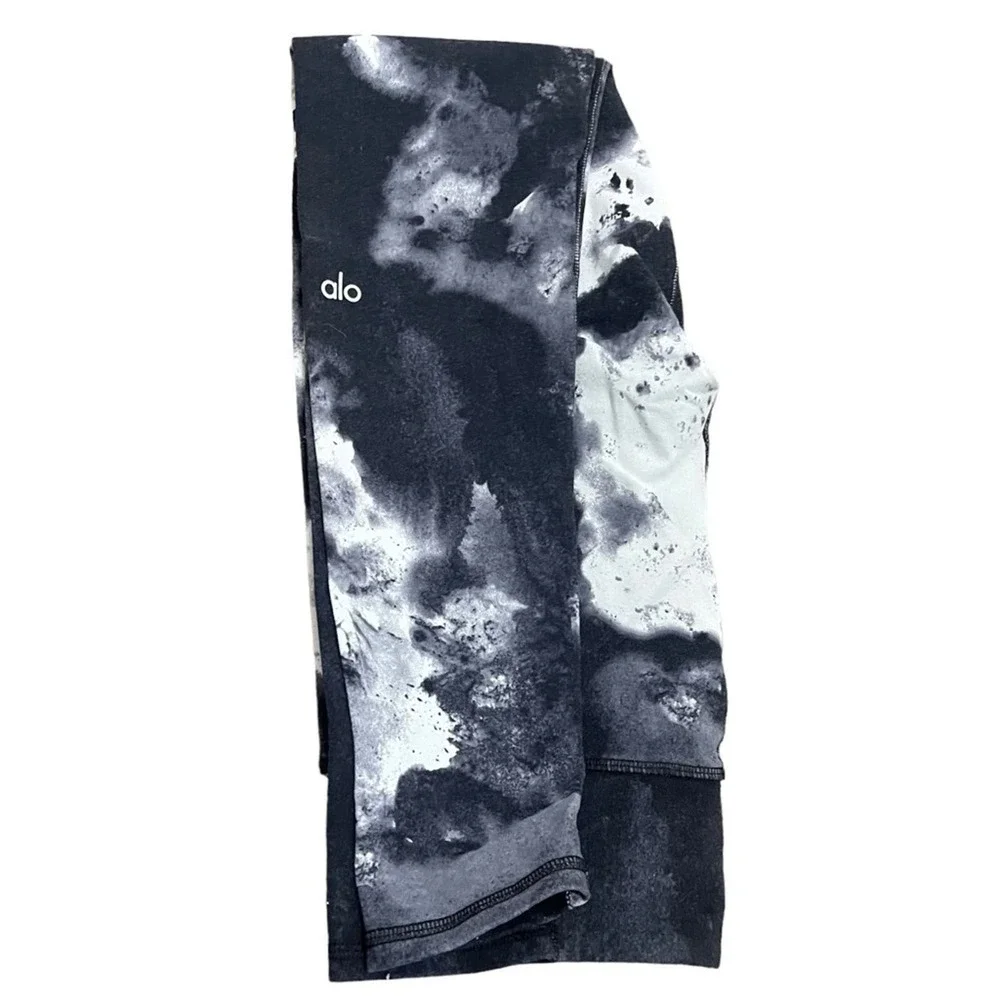 Alo Yoga Airbrush Legging Black Magma Size‎ S